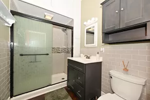 2547 S Howell Ave, Milwaukee, WI 53207 - Photo 16