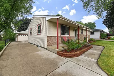 1332  Lakeview Ave, South Milwaukee, WI 53172 - Photo 40