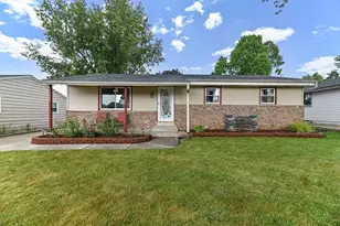1332 Lakeview Ave, South Milwaukee, WI 53172 - Photo 1