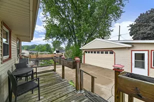 1332 Lakeview Ave, South Milwaukee, WI 53172 - Photo 36