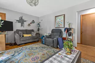 5031 S 26th St, Milwaukee, WI 53221 - Photo 8