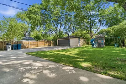 10501 W Silver Spring Dr, Milwaukee, WI 53225 - Photo 52