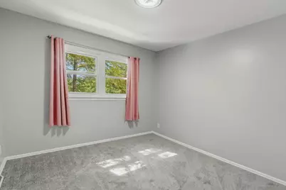 10501 W Silver Spring Dr, Milwaukee, WI 53225 - Photo 14