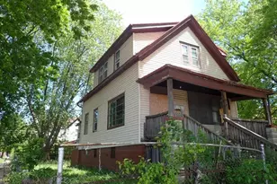 2532 W Lloyd St, Milwaukee, WI 53205 - Photo 1