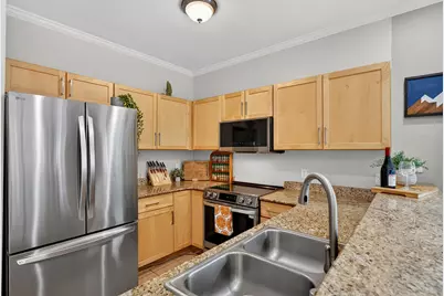 1220 E Locust St #101, Milwaukee, WI 53212 - Photo 10