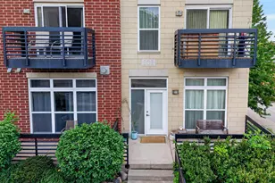 1220 E Locust St, Milwaukee, WI 53212 - Photo 32
