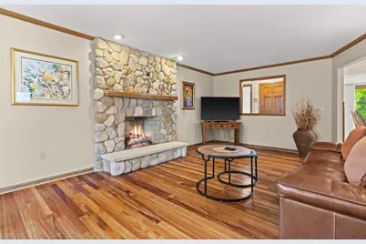 1211  Highpoint Ln, Waukesha, WI 53189 - Photo 20