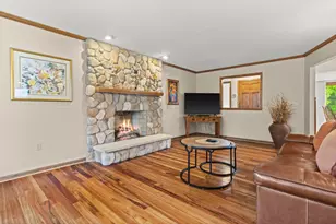 1211 Highpoint Ln, Waukesha, WI 53189 - Photo 20