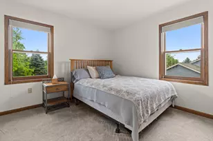 1211 Highpoint Ln, Waukesha, WI 53189 - Photo 32