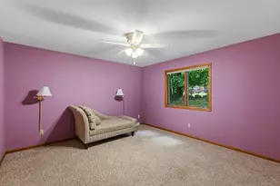 981 E Loos St, Hartford, WI 53027 - Photo 8