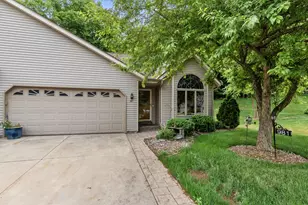 981 E Loos St, Hartford, WI 53027 - Photo 22