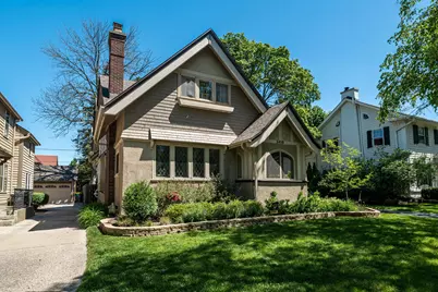 2416 E Beverly Rd, Shorewood, WI 53211 - Photo 2