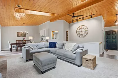 S90W31245  Wigwam Dr, Mukwonago, WI 53149 - Photo 6