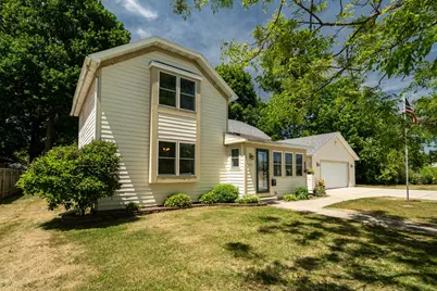 418 S Charles St, Oconomowoc, WI 53066 - Photo 36