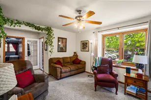 418 S Charles St, Oconomowoc, WI 53066 - Photo 6