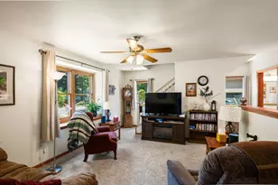 418 S Charles St, Oconomowoc, WI 53066 - Photo 4