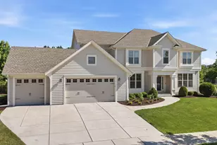 N47W7810 Parkland Rd, Cedarburg, WI 53012 - Photo 1