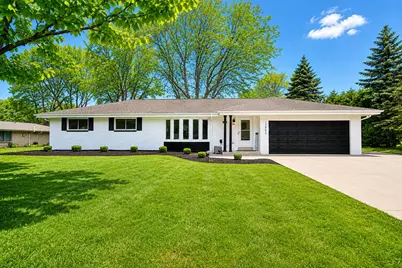 12905  Wembley Rd, Brookfield, WI 53005 - Photo 2