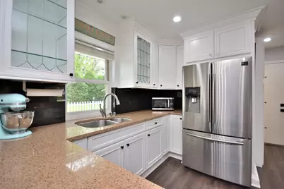 12905  Wembley Rd, Brookfield, WI 53005 - Photo 12