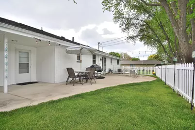 12905  Wembley Rd, Brookfield, WI 53005 - Photo 34