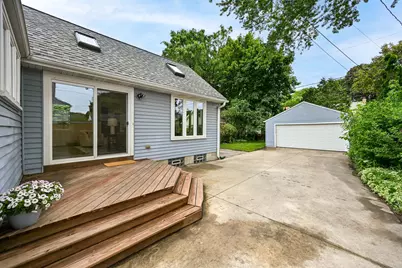 4762 N Elkhart Ave, Whitefish Bay, WI 53211 - Photo 4