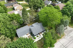 9504 W Hope Ave, Wauwatosa, WI 53222 - Photo 30