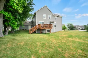 1721 Sagewood Cir, West Bend, WI 53095 - Photo 26
