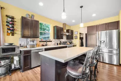 1721  Sagewood Cir, West Bend, WI 53095 - Photo 10
