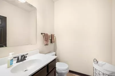1721  Sagewood Cir, West Bend, WI 53095 - Photo 16
