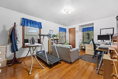 6405 W Clarke St, Wauwatosa, WI 53213 - Photo 24