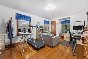 6405 W Clarke St, Wauwatosa, WI 53213 - Photo 24