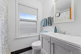 6405 W Clarke St, Wauwatosa, WI 53213 - Photo 22