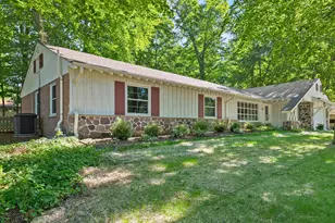 2336 W Green Tree Rd, Glendale, WI 53209 - Photo 54
