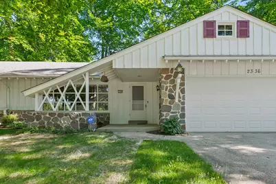 2336 W Green Tree Rd, Glendale, WI 53209 - Photo 2