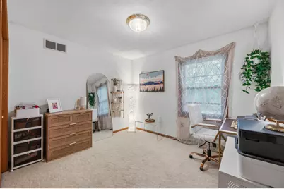 3509  Cosgrove Dr, Madison, WI 53719 - Photo 16