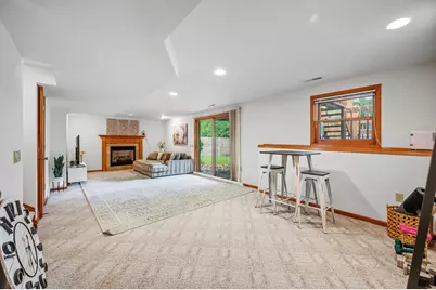 3509  Cosgrove Dr, Madison, WI 53719 - Photo 18