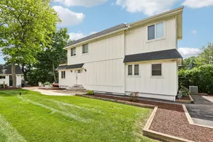 W351N5464 Lake Dr, Lac La Belle, WI 53066 - Photo 12