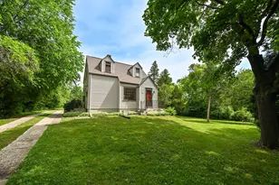 N72W14274 Good Hope Rd, Menomonee Falls, WI 53051 - Photo 20