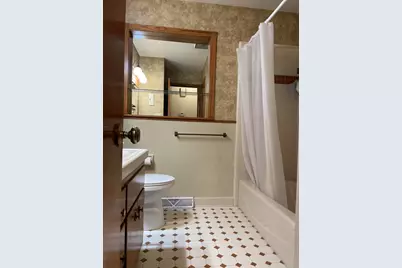 763  10th Ave, Grafton, WI 53024 - Photo 8