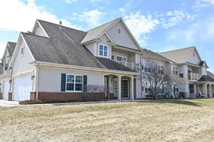 W206N16706 Blackberry Cir, Jackson, WI 53037 - Photo 1