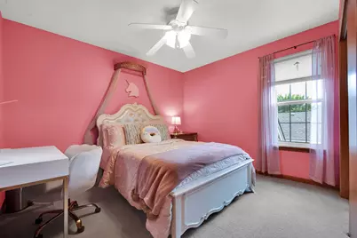 2905  Tanglewood Dr, Waukesha, WI 53189 - Photo 22