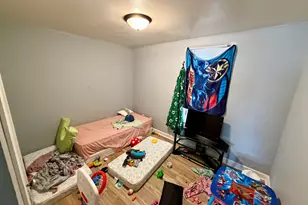 2007 N 40th St, Milwaukee, WI 53208 - Photo 10