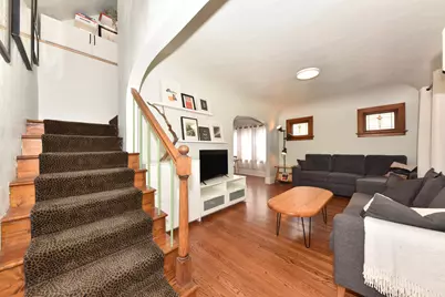 3218 N Newhall St, Milwaukee, WI 53211 - Photo 4