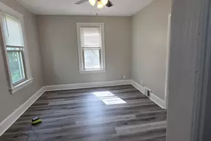 1817 N Humboldt Ave, Milwaukee, WI 53202 - Photo 26