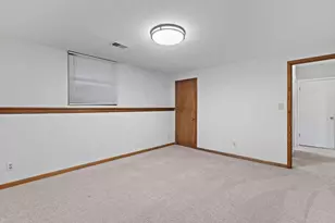 W271N4780 Greenhill Ct, Pewaukee, WI 53072 - Photo 30