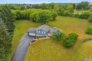 W271N4780 Greenhill Ct, Pewaukee, WI 53072 - Photo 36