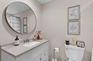 W271N4780 Greenhill Ct, Pewaukee, WI 53072 - Photo 22