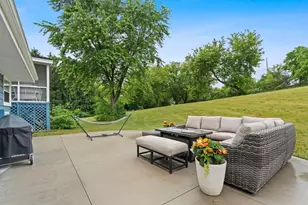 W271N4780 Greenhill Ct, Pewaukee, WI 53072 - Photo 34