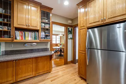 3033 N Murray Ave, Milwaukee, WI 53211 - Photo 20