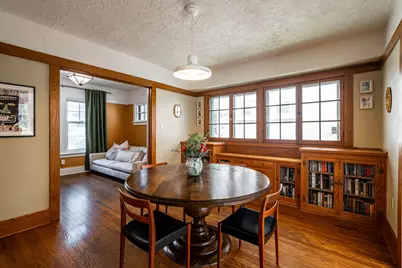 3033 N Murray Ave, Milwaukee, WI 53211 - Photo 10